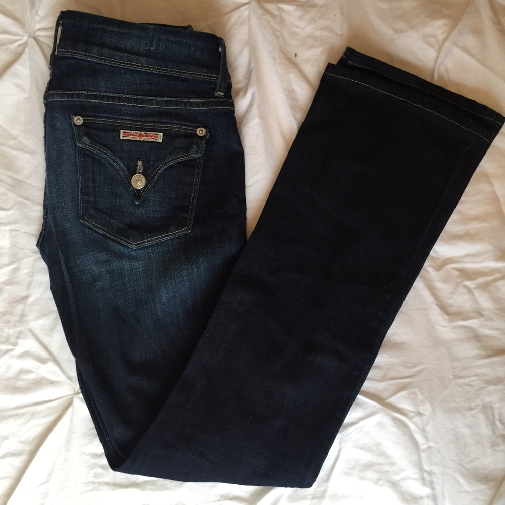 Like new Hudson baby bootcut jeans 👖